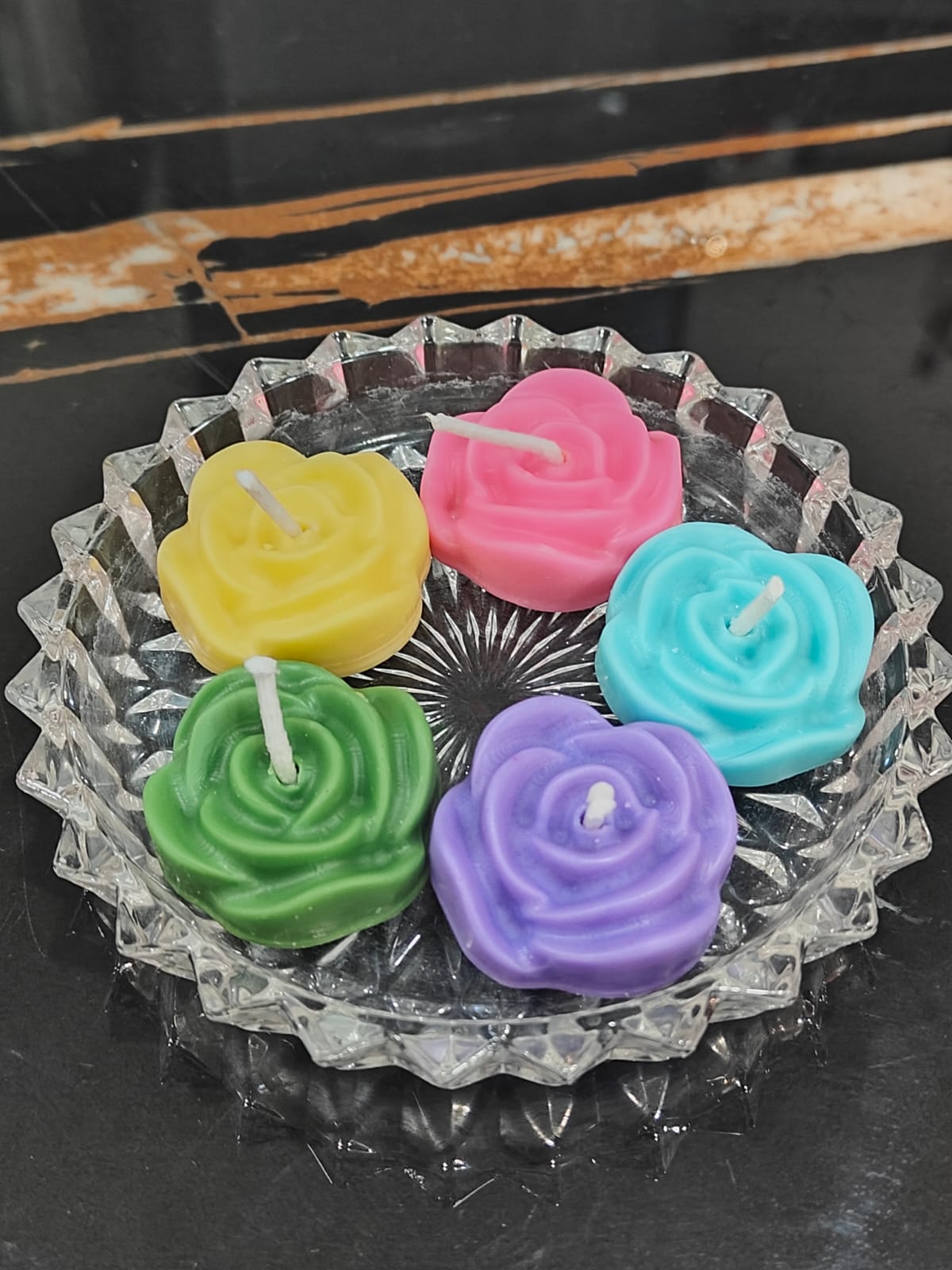 Floral Floating Candles – Pack of 10 🌸