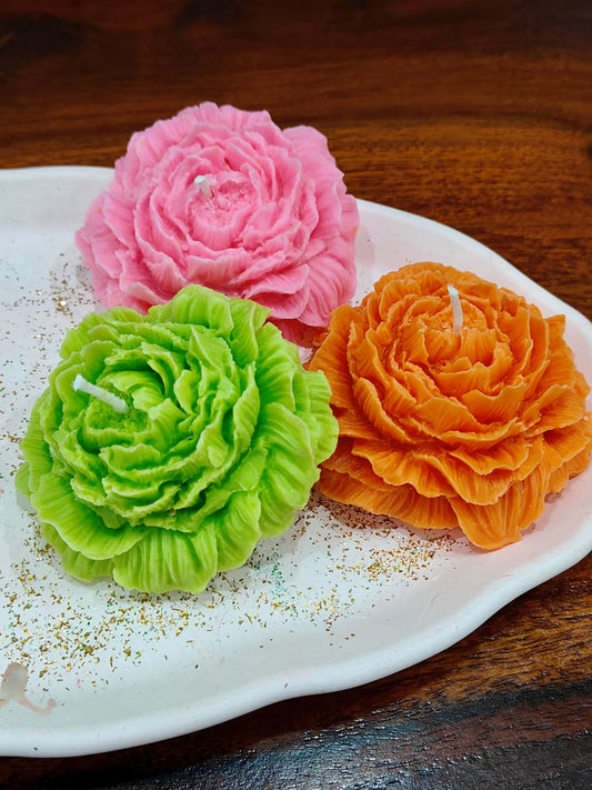 Peony Bloom Candle – Handcrafted Flower Design